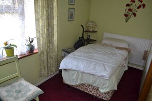 Bedroom- click for photo gallery